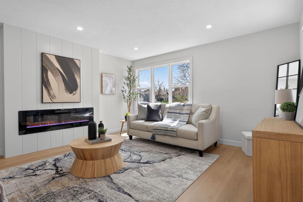Fourth View of 40 Bernard Way NW, Beddington Heights, Calgary, Alberta, T3K2E9