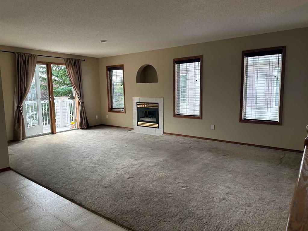 Fifth View of 22D, 32 Daines Avenue , Devonshire, Red Deer, Alberta, T4R2Z5