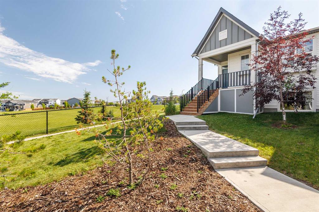 Second View of 11, 71 Lucas Street NW, Livingston, Calgary, Alberta, T3P 1S3