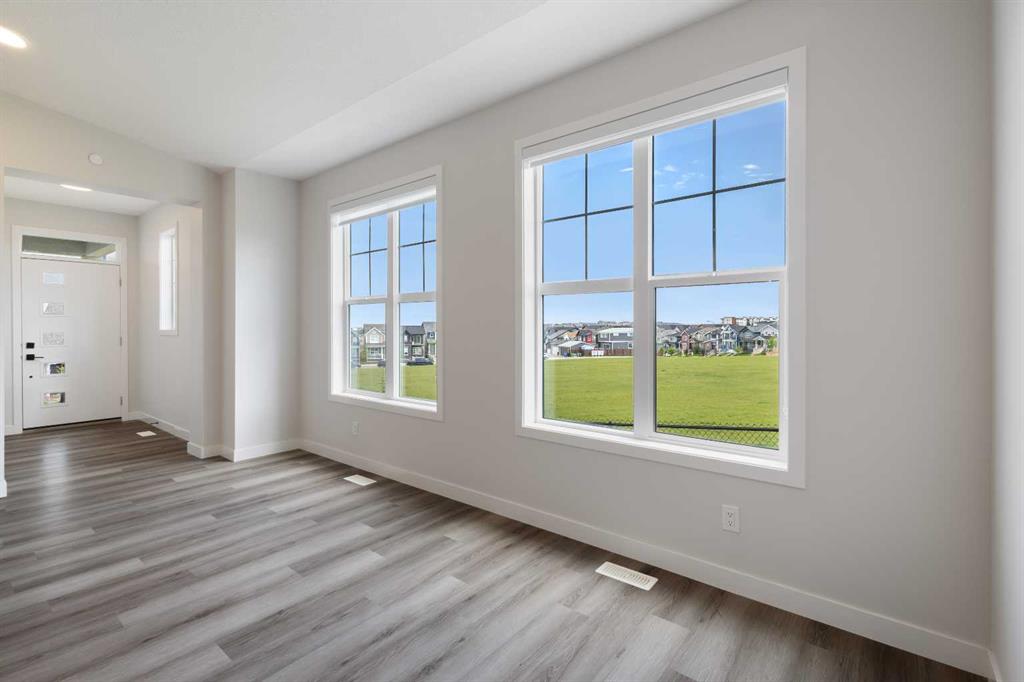 Fifth View of 11, 71 Lucas Street NW, Livingston, Calgary, Alberta, T3P 1S3