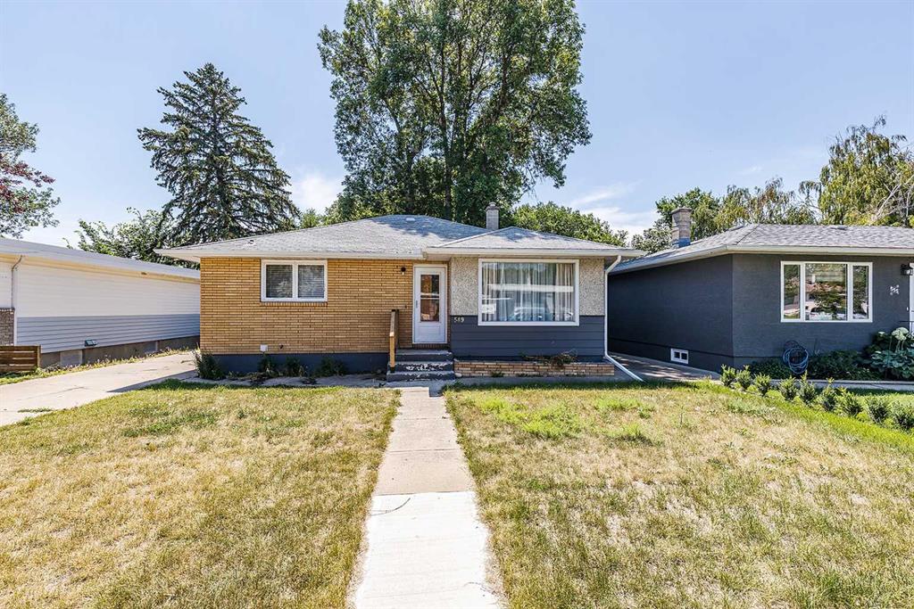 549 2 Street NW, A2330166, Alberta,