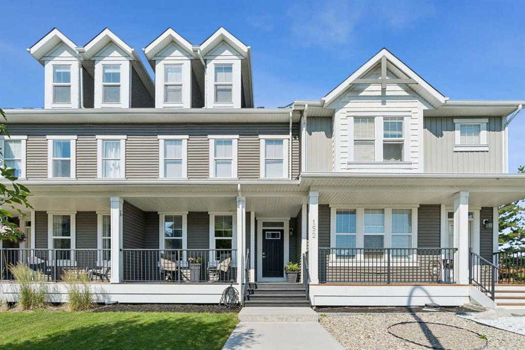 152 South Point Court SW, A2330174, Alberta,