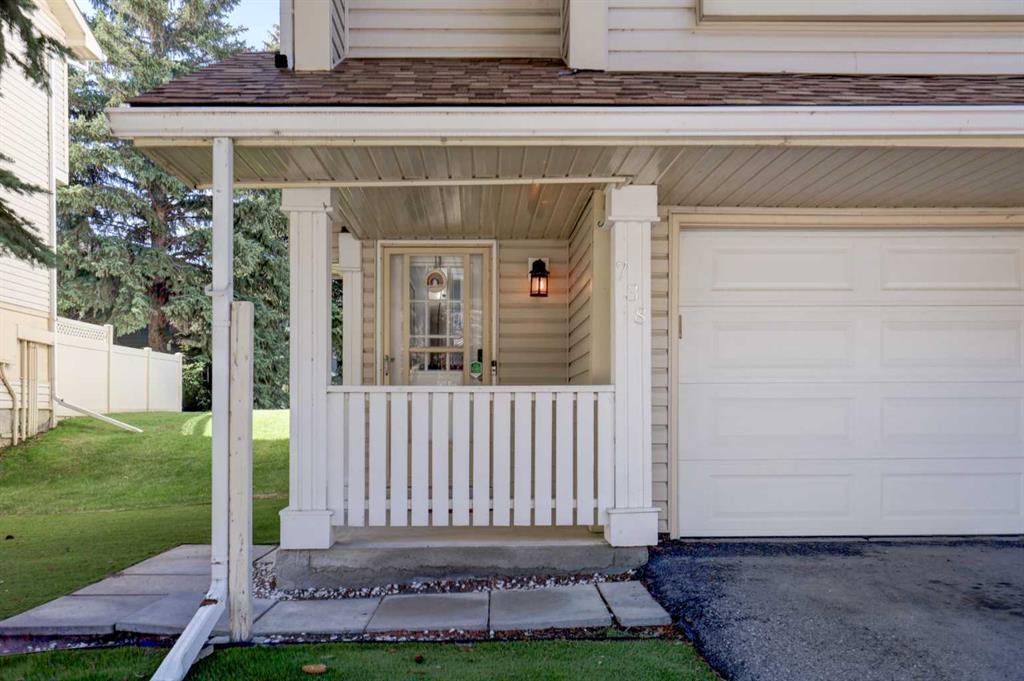 Fourth View of 738 Queenston Terrace SE, Queensland, Calgary, Alberta, T2J6H6