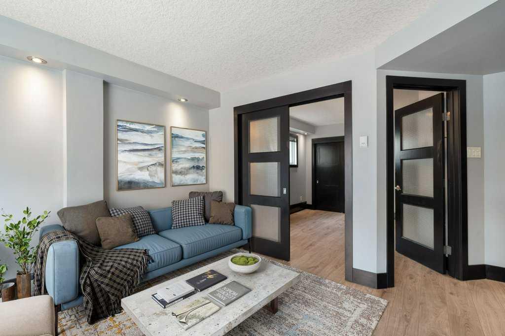Fourth View of 204, 1815 16 Street SW, Bankview, Calgary, Alberta, T2T 4E3