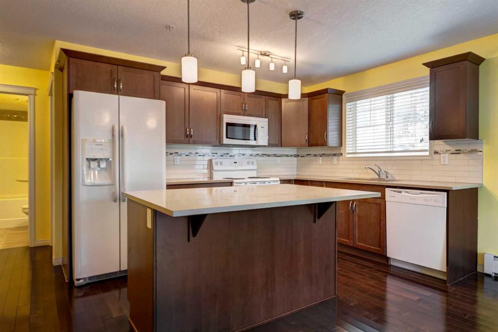 Fourth View of 102, 304 Cranberry Park SE, Cranston, Calgary, Alberta, T3M 1W2