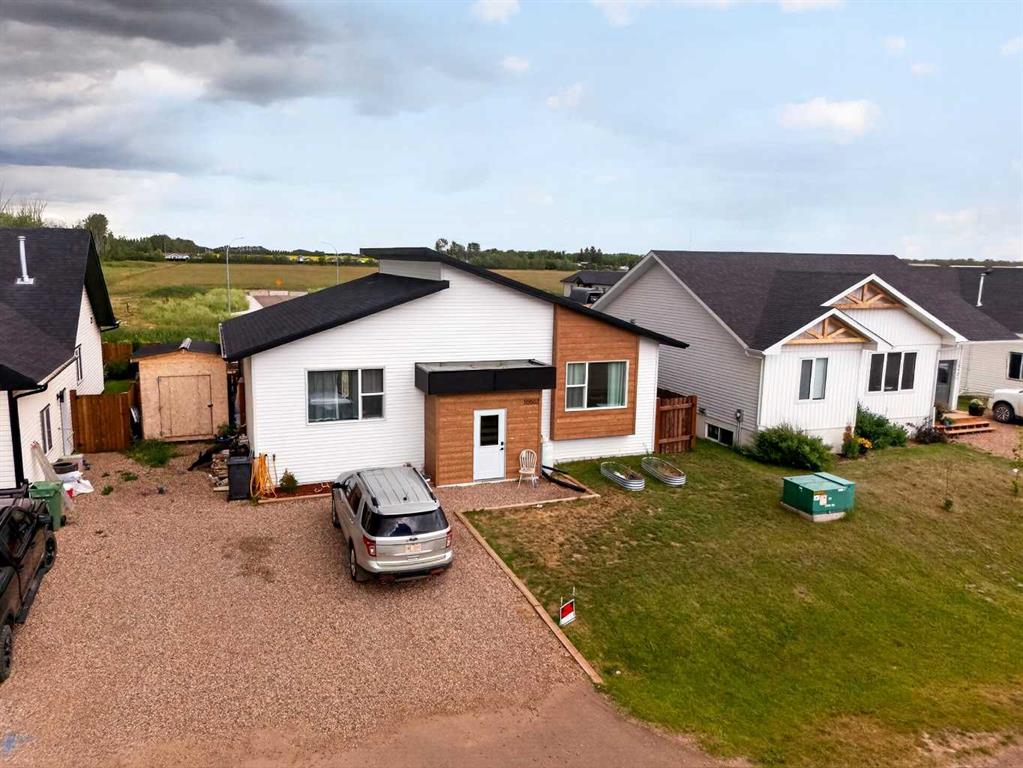 Third View of 10502 105 Ave  , NONE, La Crete, Alberta, T0H 2H0