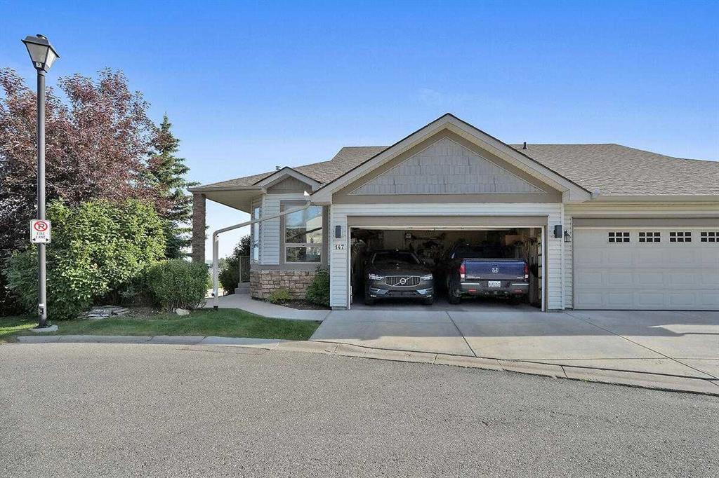 Third View of 147 Springbank Villas SW, Springbank Hill, Calgary, Alberta, T3H 4S9