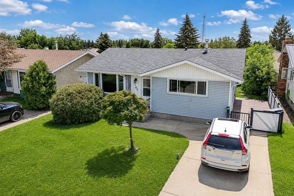 165 Nash Street , A2330347, Alberta,