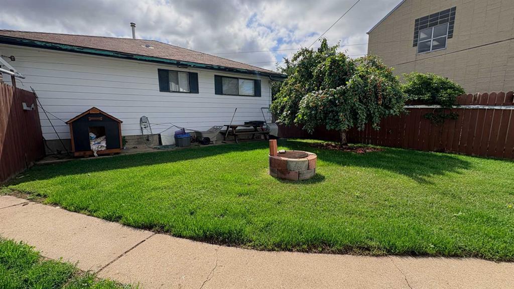 Third View of 718 10 Street , NONE, Wainwright, Alberta, T9W 1E2