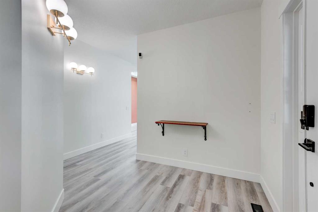 Fifth View of 47 Christie Park Terrace SW, Christie Park, Calgary, Alberta, T3H 3B4