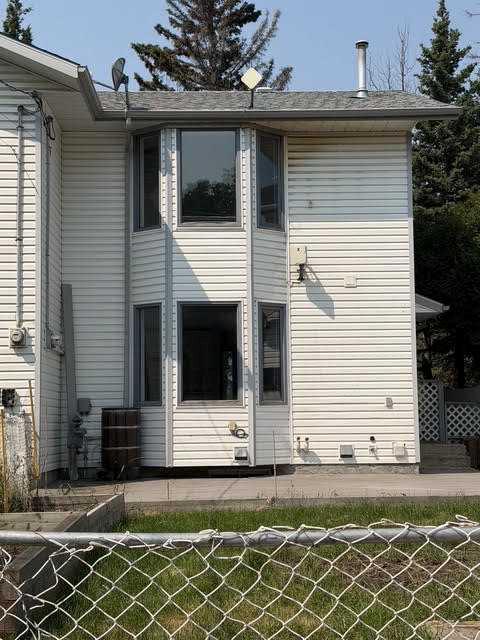Third View of 501 A Centre Street N, NONE, Sundre, Alberta, T0M 1X0