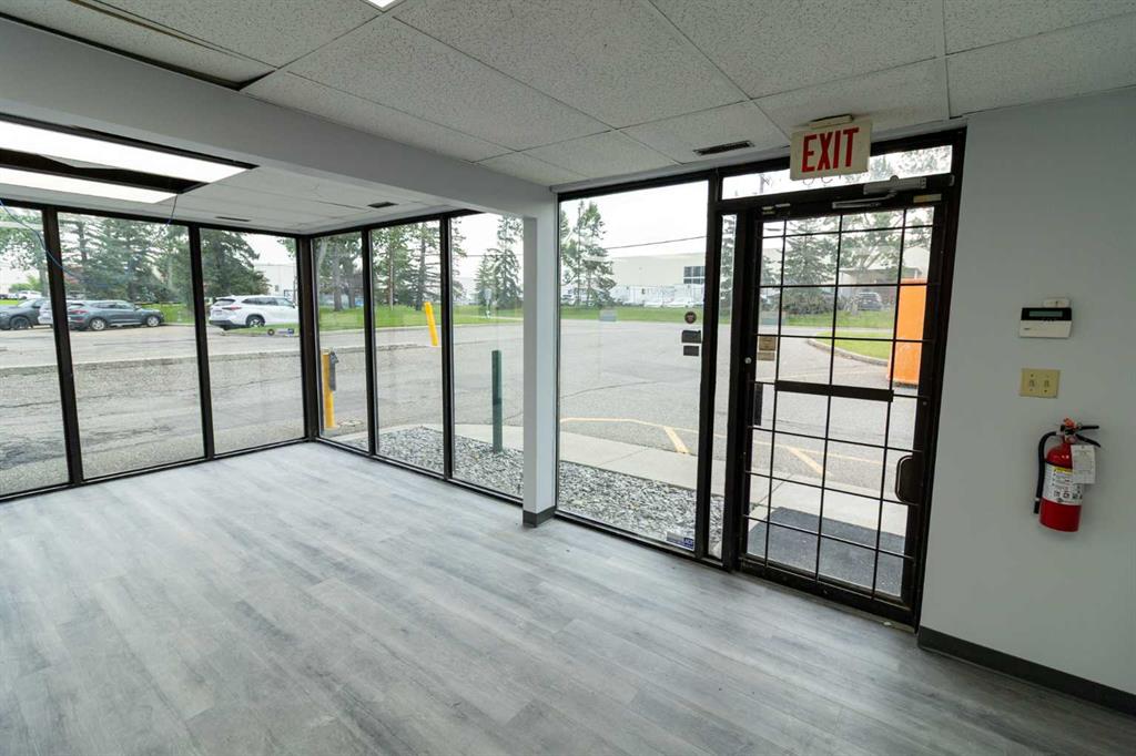 Fourth View of Unit 136, 1530 27 Avenue NE, South Airways, Calgary, Alberta, T2E 7S6