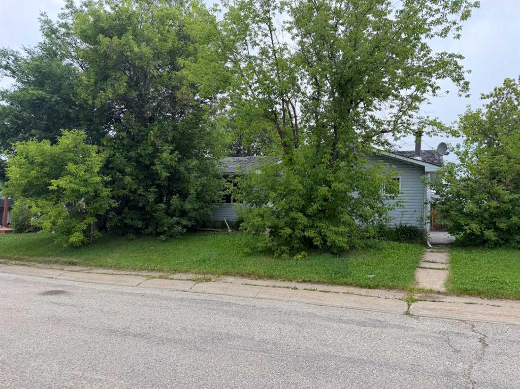 Third View of 4805 55 Avenue , NONE, Valleyview, Alberta, T0H 3N0