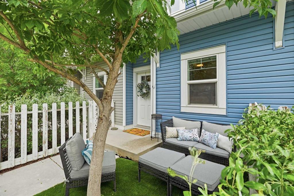 Third View of 17 Stonehouse Crescent NW, Eagleview Estates, High River, Alberta, T1V 0G3