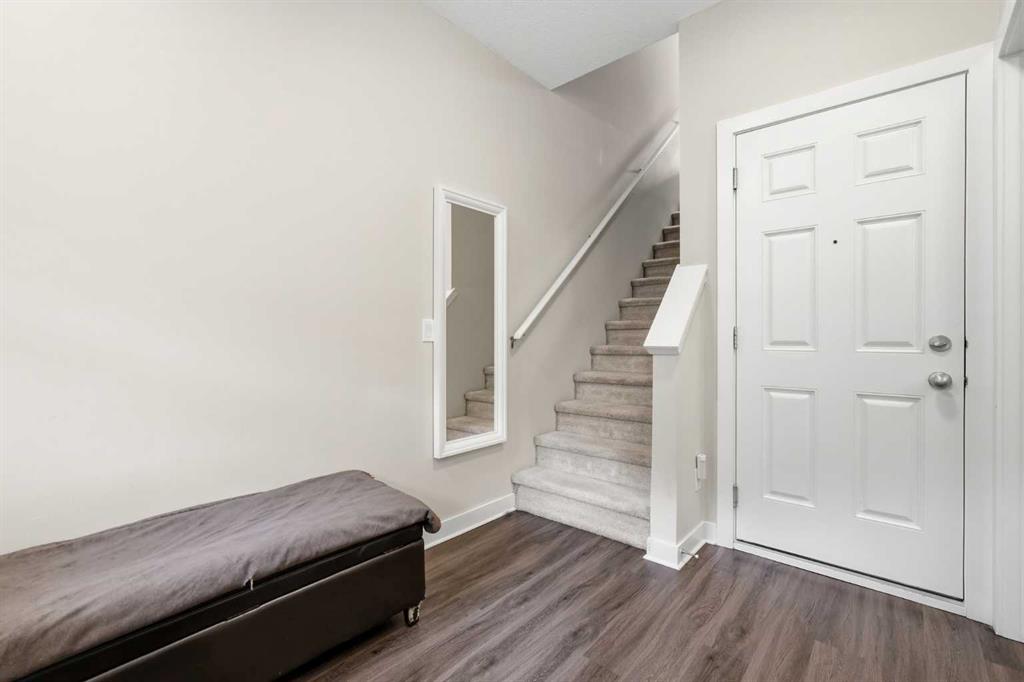Fifth View of 17 Stonehouse Crescent NW, Eagleview Estates, High River, Alberta, T1V 0G3