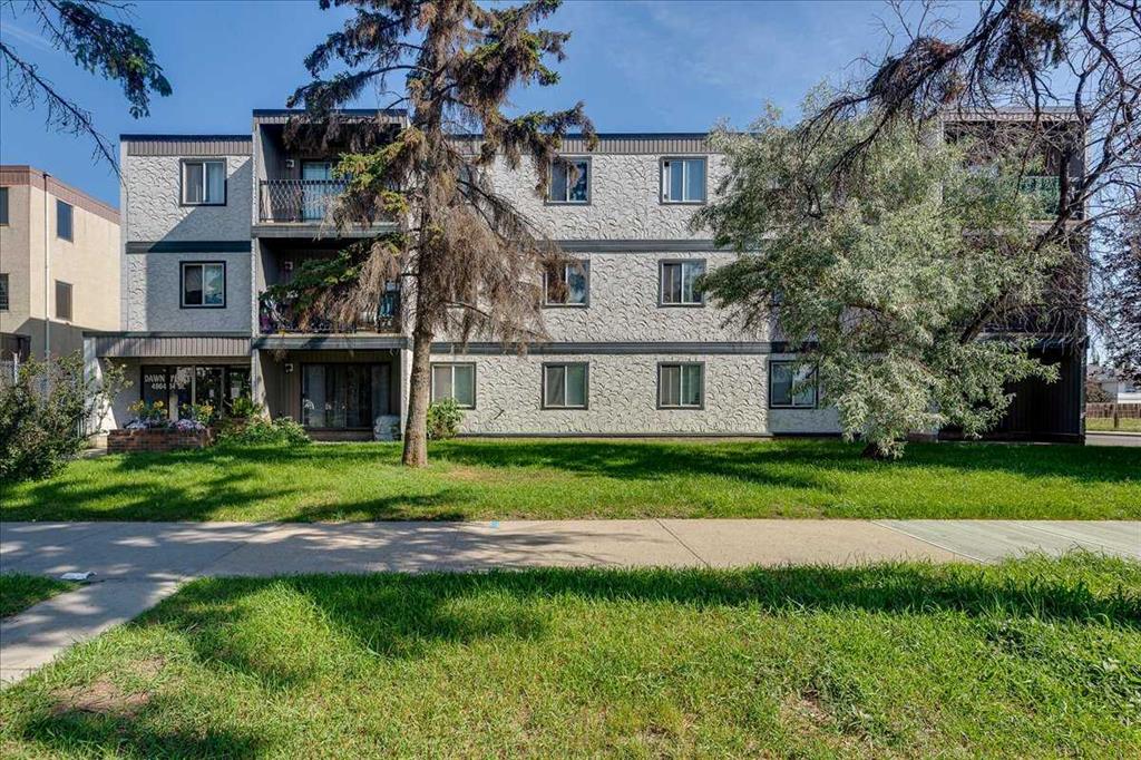 Third View of 205, 4904 54 Street , Downtown Red Deer, Red Deer, Alberta, T2N 2G8