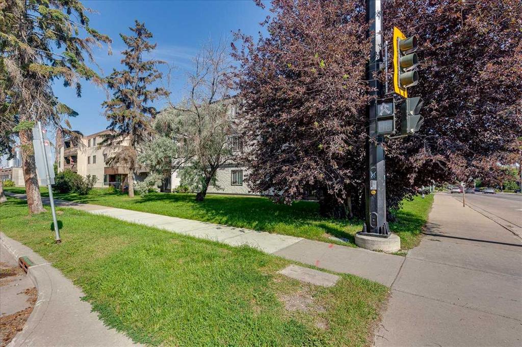 Fourth View of 205, 4904 54 Street , Downtown Red Deer, Red Deer, Alberta, T2N 2G8