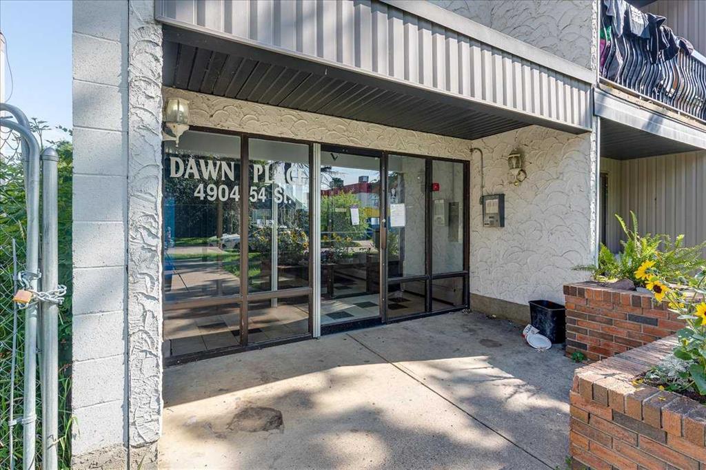 Fifth View of 205, 4904 54 Street , Downtown Red Deer, Red Deer, Alberta, T2N 2G8