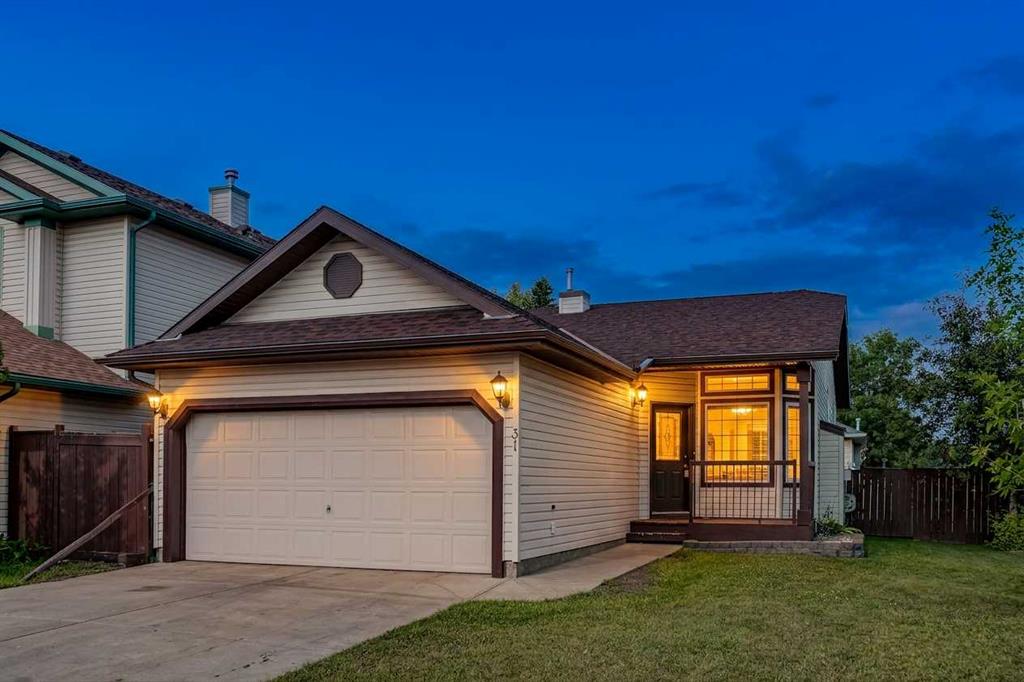 31 Fairways Drive NW, A2330611, Alberta,