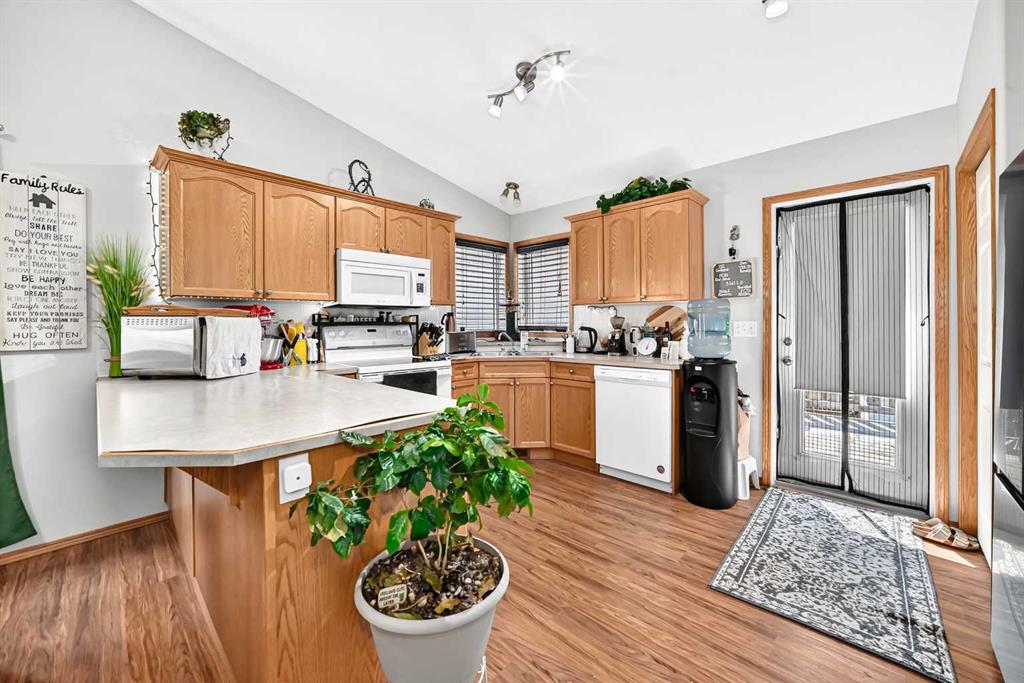 Fifth View of 78 Drummond Avenue , Davenport, Red Deer, Alberta, T4R3A5