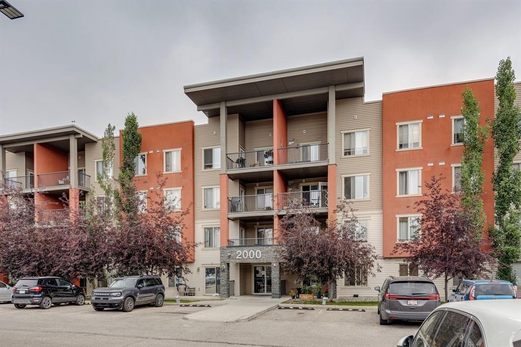 2117, 403 Mackenzie Way SW, A2330705, Alberta,