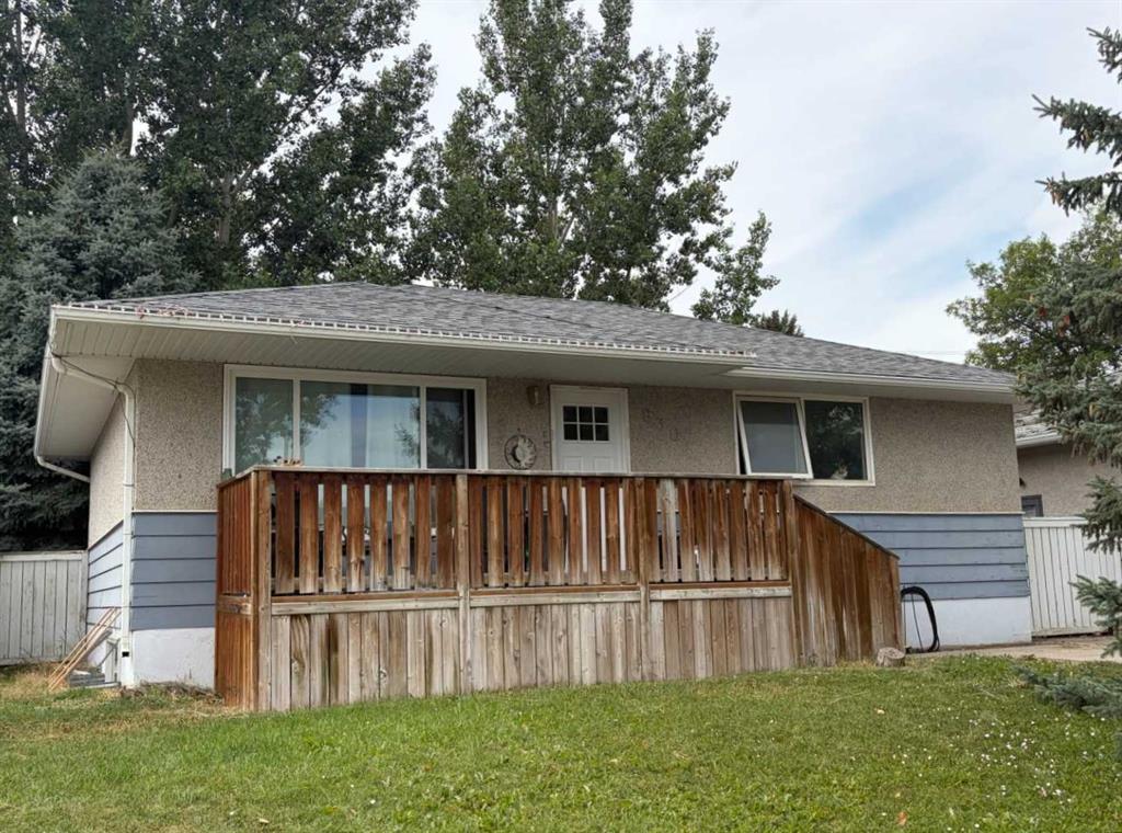 830 9 Street N, A2330787, Alberta,