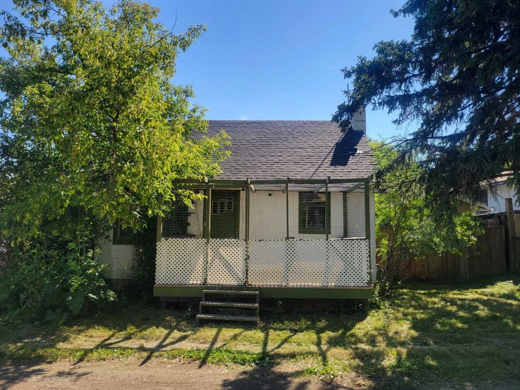 1 Elm Avenue , A2330847, Alberta,