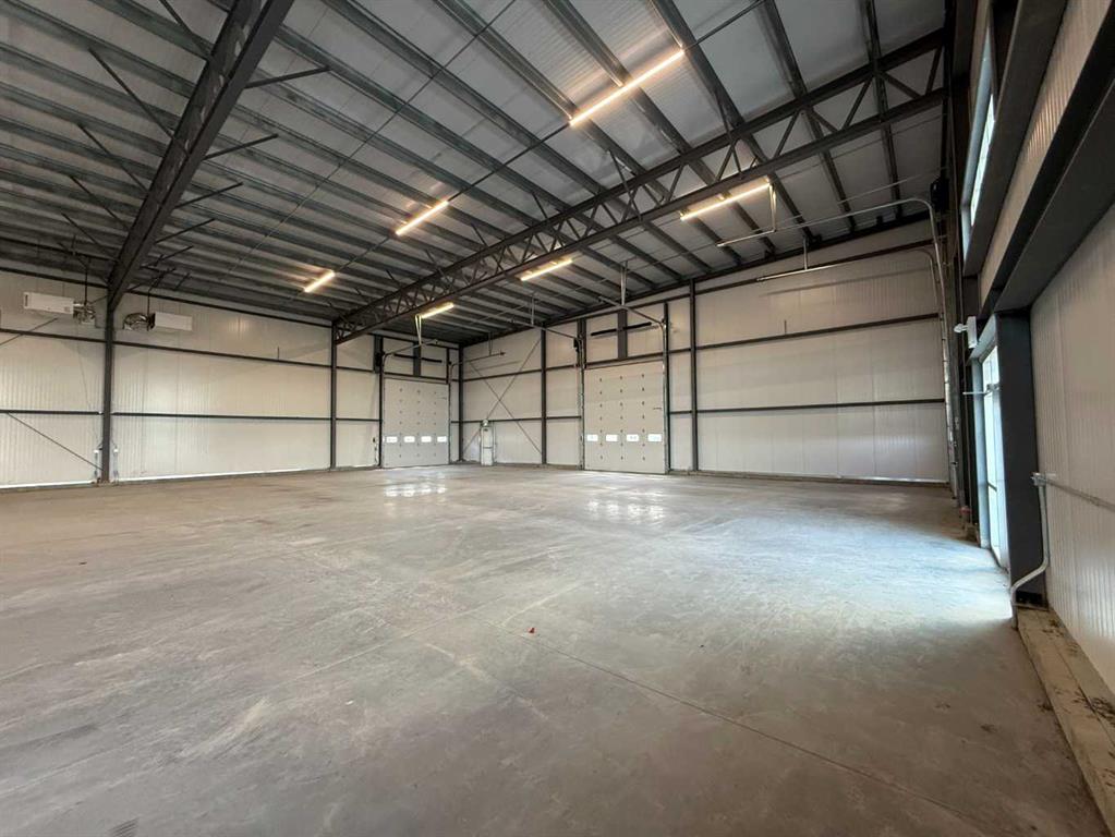 Fifth View of Unit 20, 410 36 Street N, Anderson Industrial Park, Lethbridge, Alberta, T1H 5C3