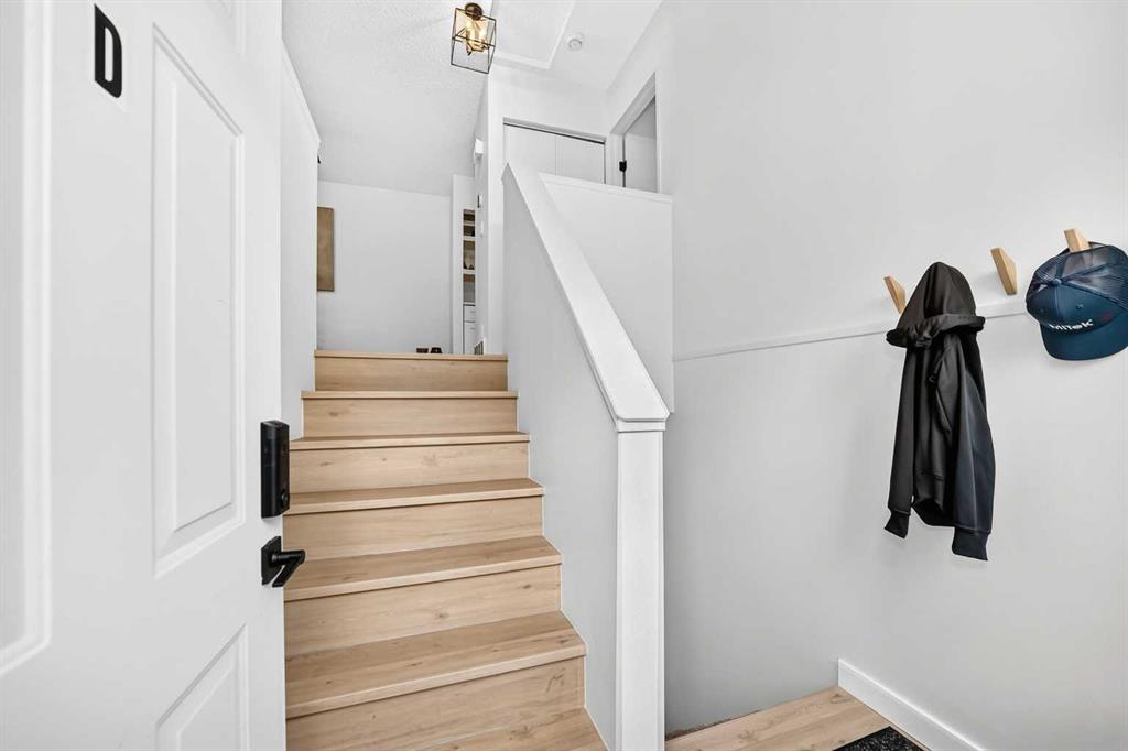 Third View of D, 109 Stanley Avenue , Heritage Okotoks, Okotoks, Alberta, T1S 1H8