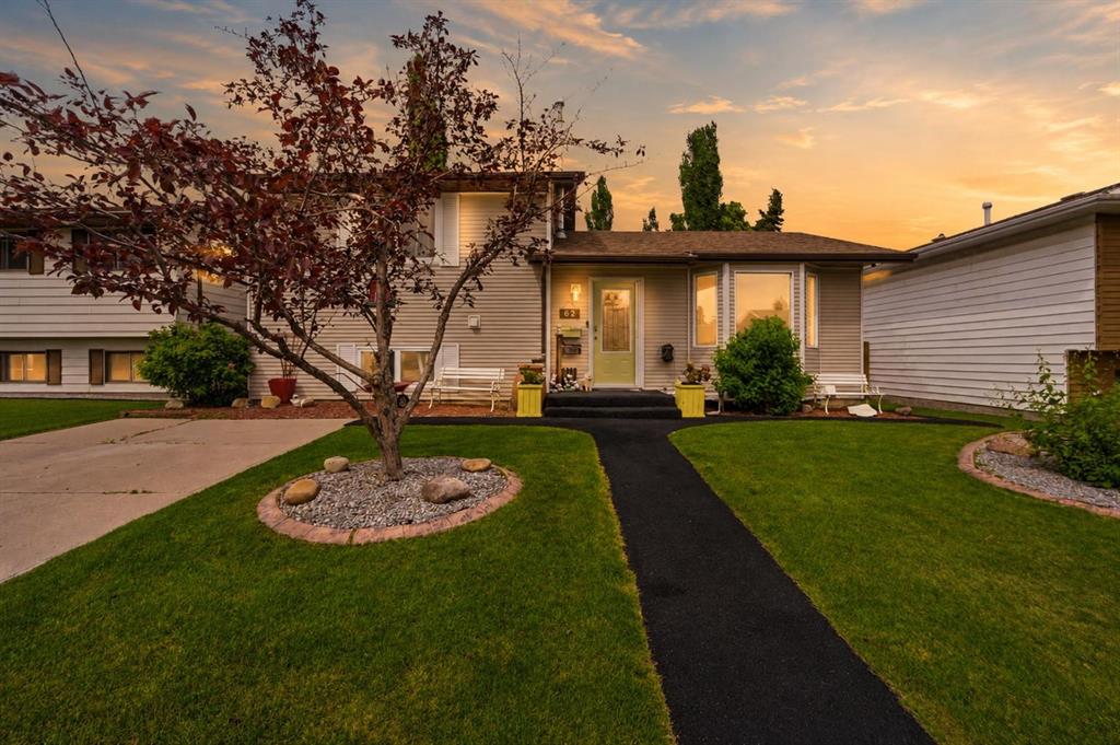 Second View of 62 Rupert Crescent , Rosedale Estates, Red Deer, Alberta, T4P 2Z1