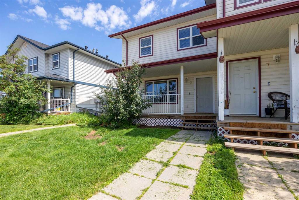 Third View of 5, 100 St. Laurent Way , Timberlea, Fort McMurray, Alberta, T9K 2R4