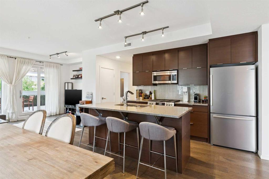 Fifth View of 219, 1712 9A Street SW, Lower Mount Royal, Calgary, Alberta, T2T 6S3