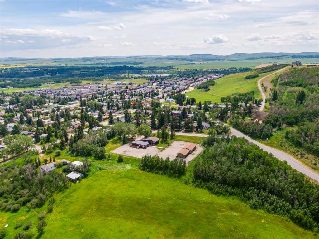 Second View of 514 & 526 Windsor Avenue NW, NONE, Diamond Valley, Alberta, T0L 2A0