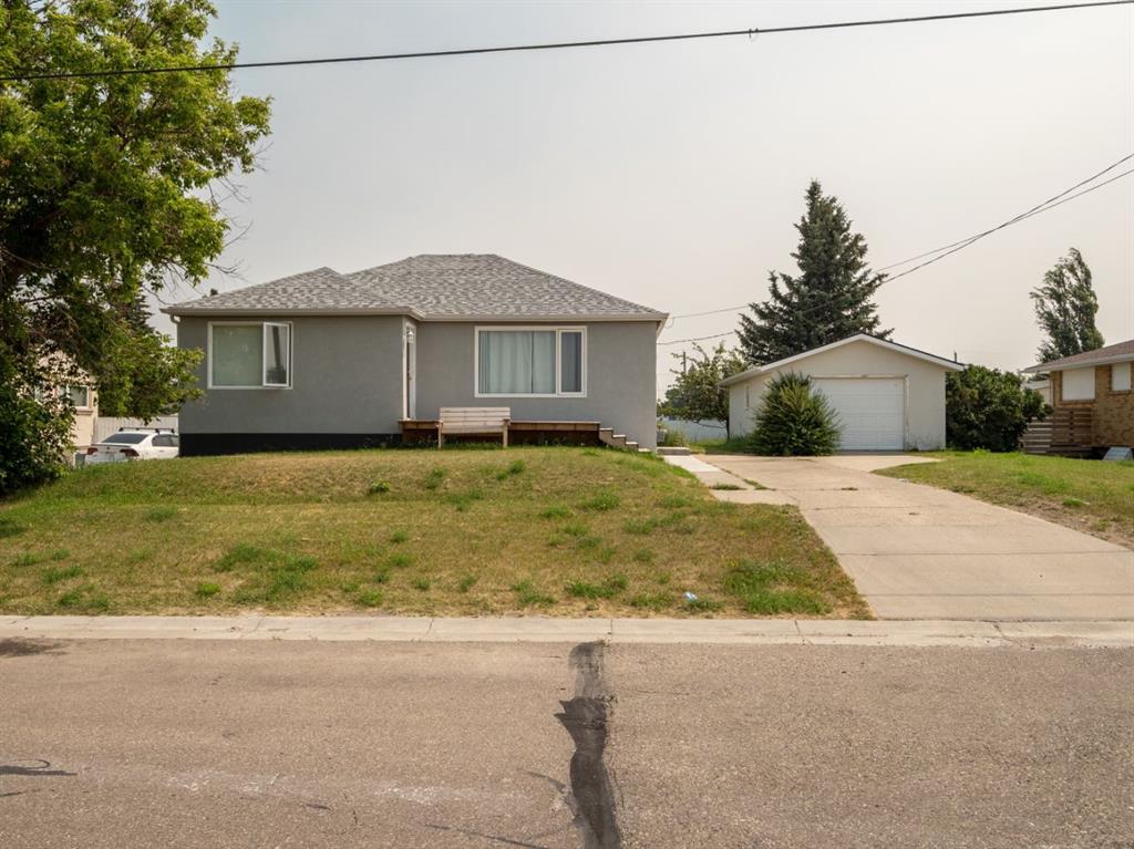 260 3 Street E, A2331128, Alberta,