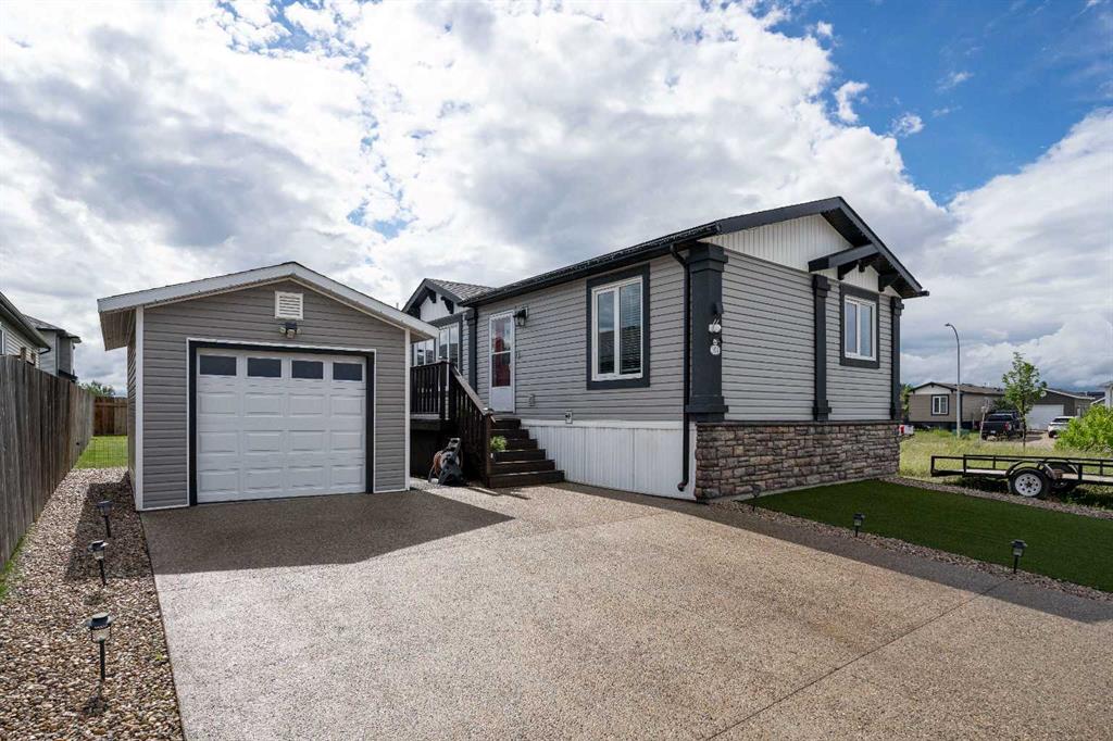 104 Beacon Hill Place , A2331141, Alberta,