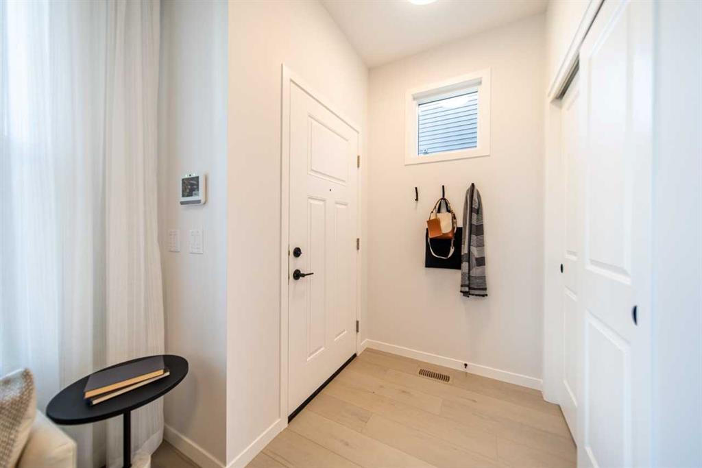 Third View of 524 Tekarra Drive NW, Glacier Ridge, Calgary, Alberta, T3R2G1