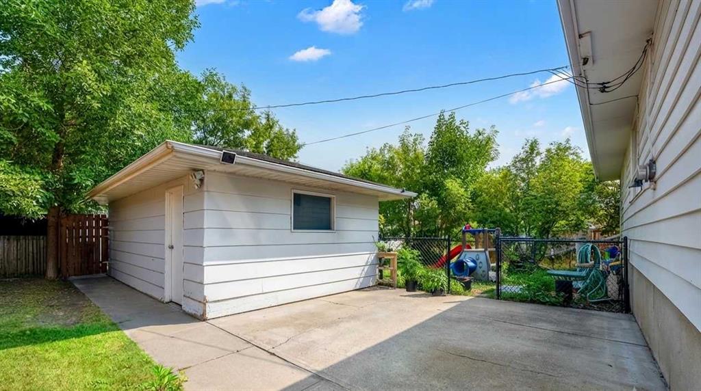 Fifth View of 1522 20 Avenue , NONE, Didsbury, Alberta, t0m0w0