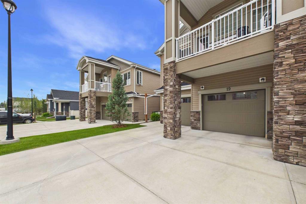 Fifth View of 19 Golden Crescent , Garden Heights, Red Deer, Alberta, T4P 2P9