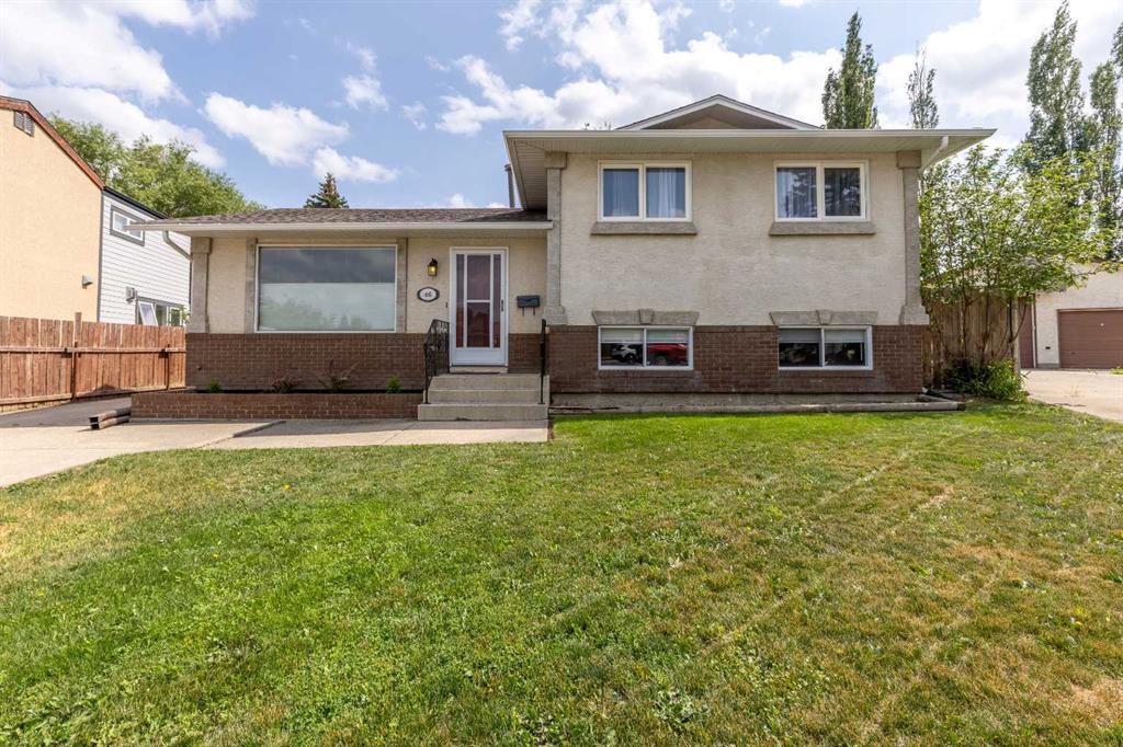 Third View of 46 Oxford Road W, Varsity Village, Lethbridge, Alberta, T1K 4V4