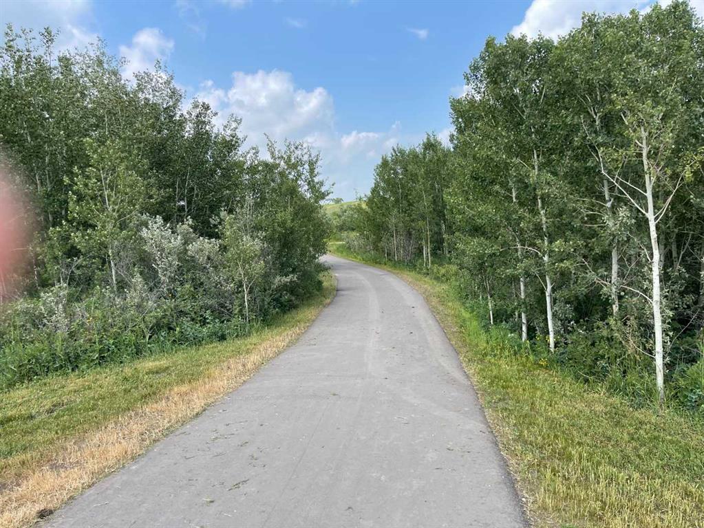 Fifth View of 11 Valarosa Green , NONE, Didsbury, Alberta, T0M 0W0