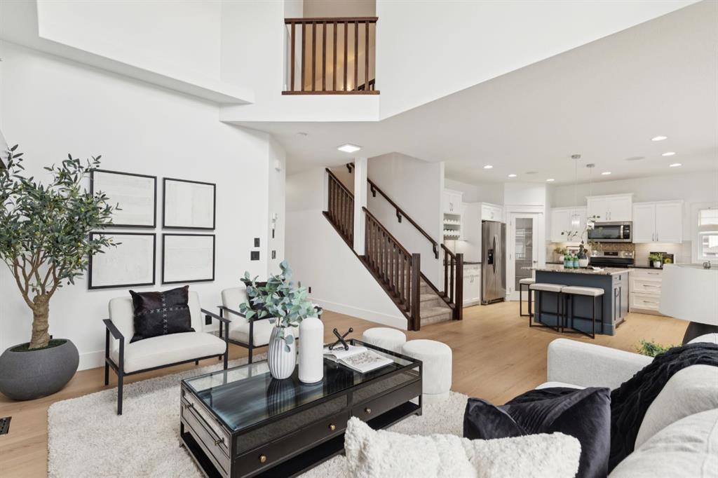 Fifth View of 40 Val Gardena Court SW, Springbank Hill, Calgary, Alberta, T3H 0L4