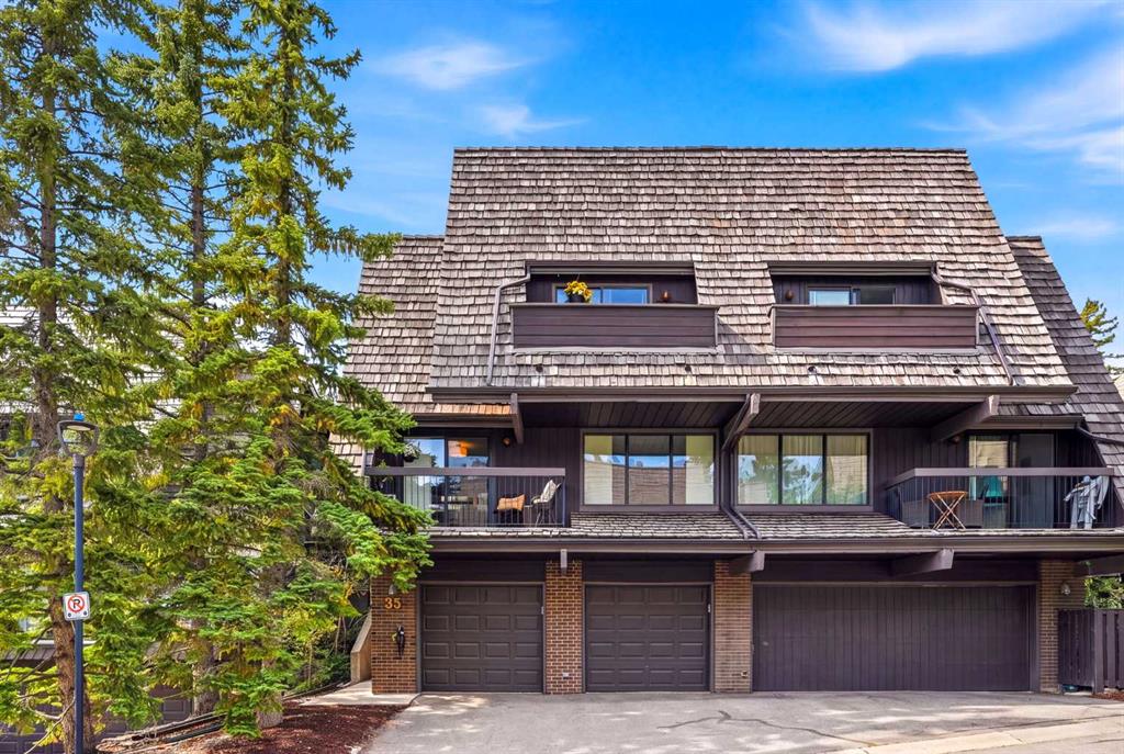 MLS® listing #114336552 for sale located at 35, 700 Ranch Estates Place NW