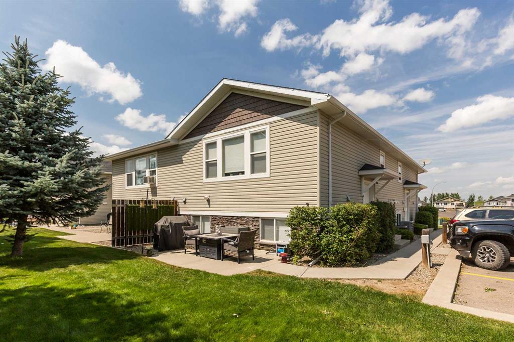 2, 20 Cougar Cove N, A2331392, Alberta,