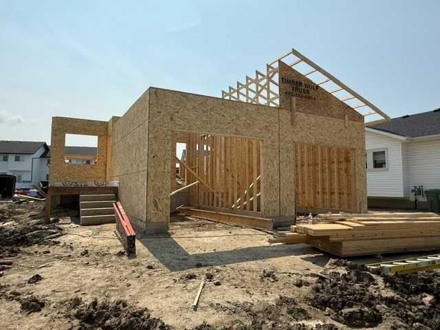13 Ellington Crescent , A2331414, Alberta,
