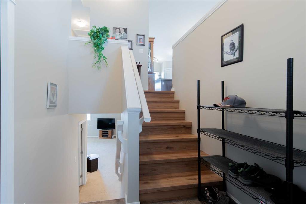 Fourth View of 195 Mt Sundial Court W, Sunridge, Lethbridge, Alberta, T1J 5C2