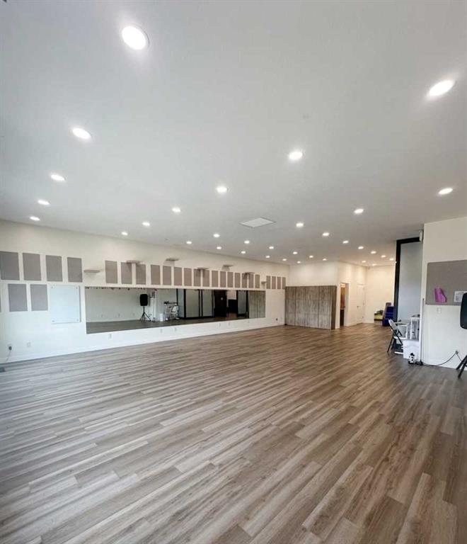 203, 25 Beju Industrial Drive , A2331431, Alberta,