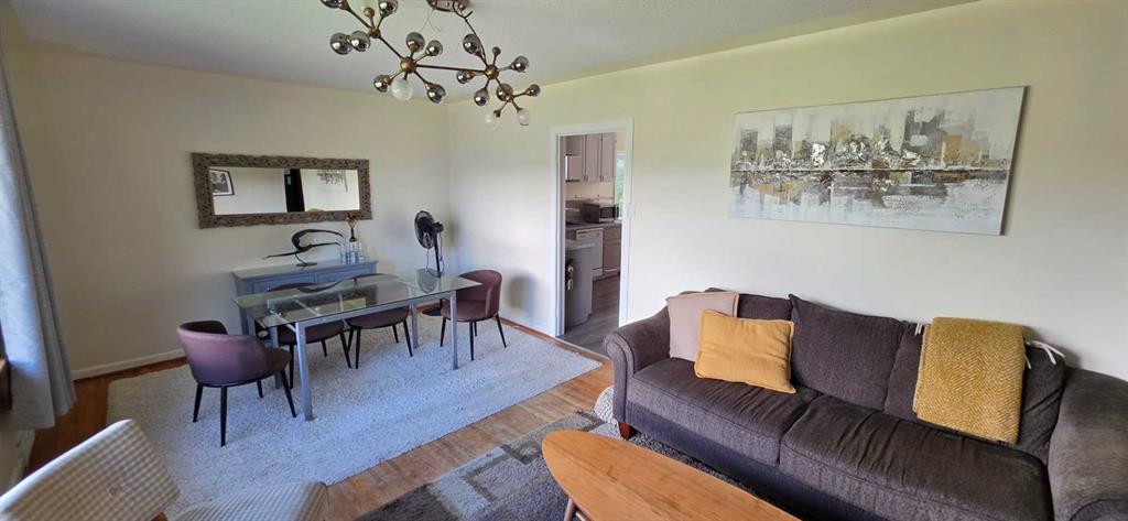 Third View of 2515 Cochrane Road NW, Banff Trail, Calgary, Alberta, T2M 4H8