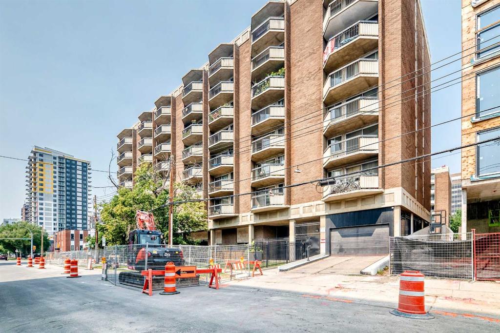 Third View of 803, 340 14 Avenue SW, Beltline, Calgary, Alberta, T2R 0M3