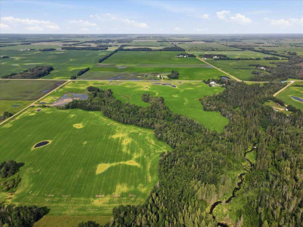Fifth View of Pt of NW-8-50- 1-W5  , NONE, Thorsby, Alberta, T0C 2P0