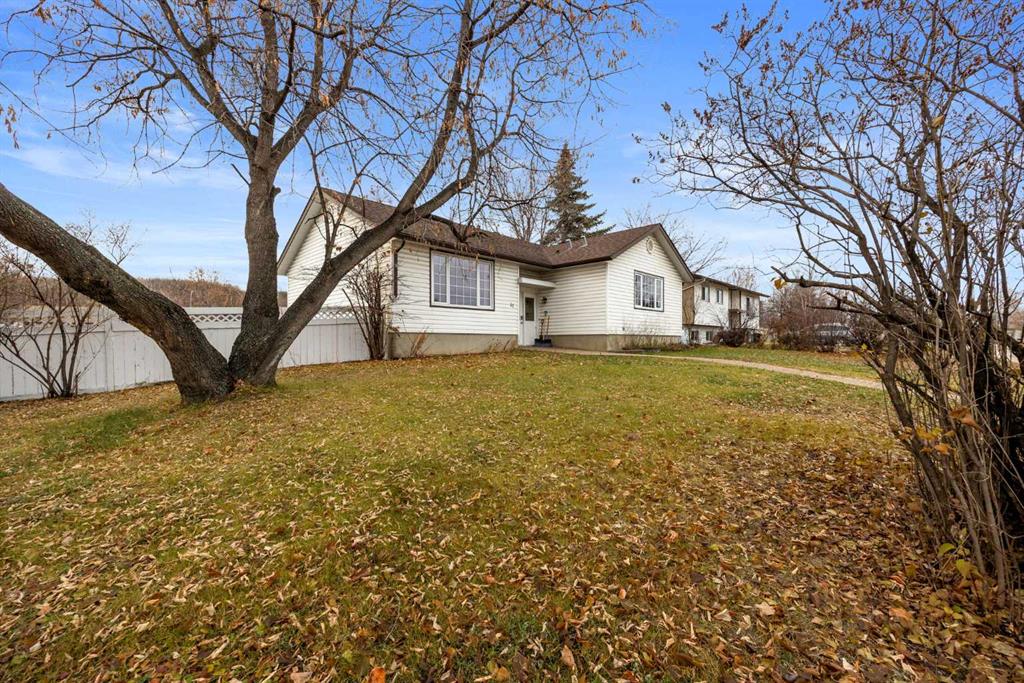 51 Fitzgerald Avenue , A2331608, Alberta,